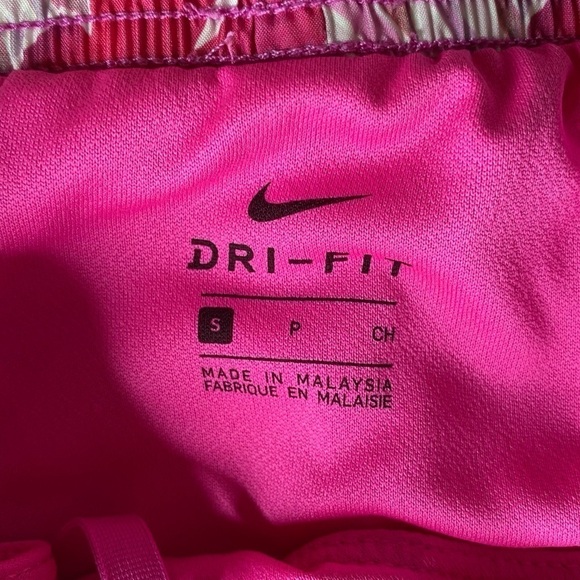 Nike Tropical Print Running Shorts. Size Small - Picture 6 of 7